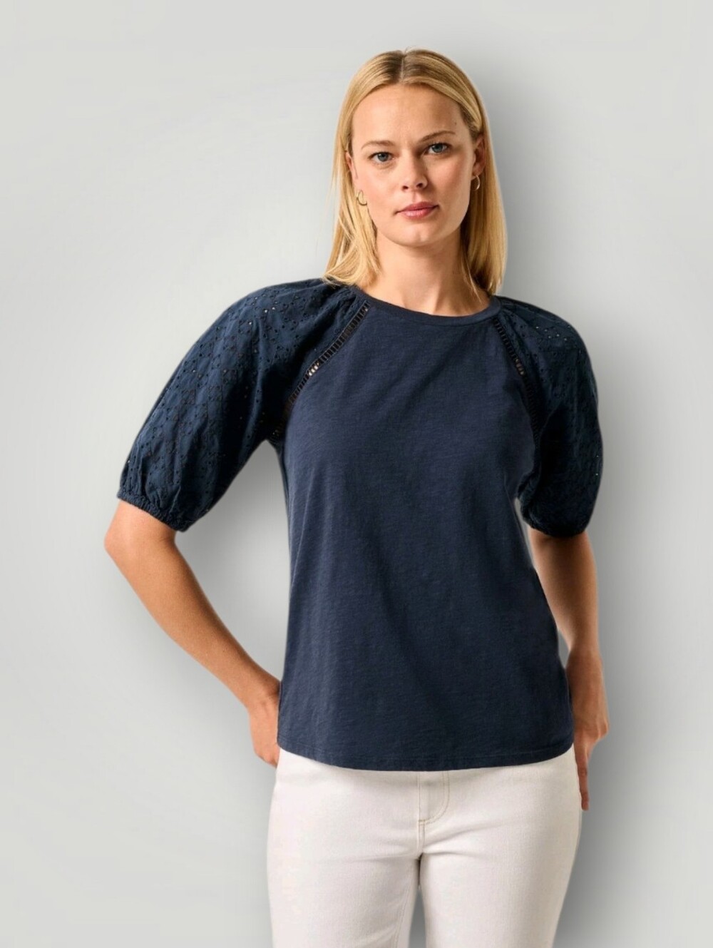 johnnie-O Lydia Eyelet Puff Sleeve Blouse Medium Navy Slub Knit  Costal Grandma